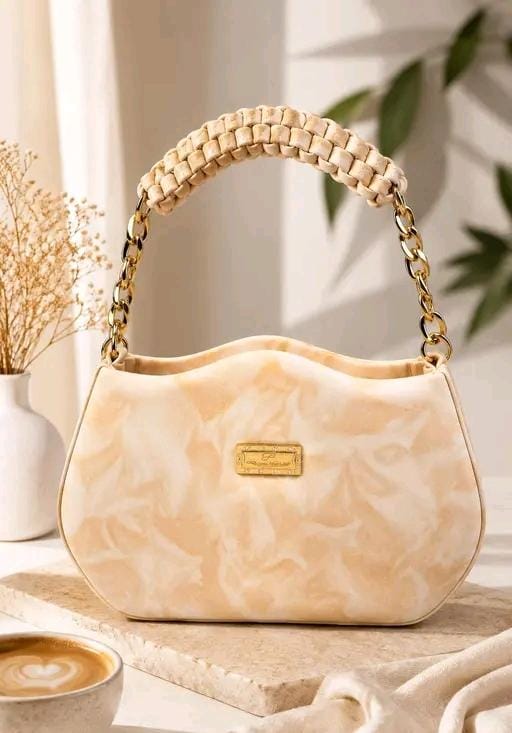 Cream Marble Shoulder Bag | Gold Chain Quiet Luxury Handbag